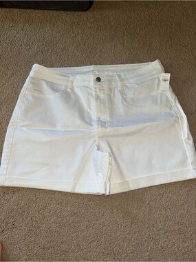 Old Navy White Stretch Denim Jean Shorts